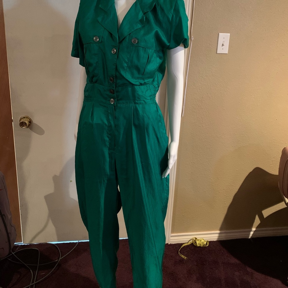 Ashleigh Morgan sport green jump suit size medium